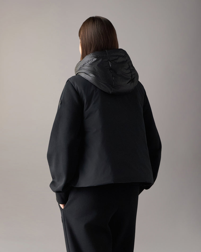 TEGAN VEST-BLACK